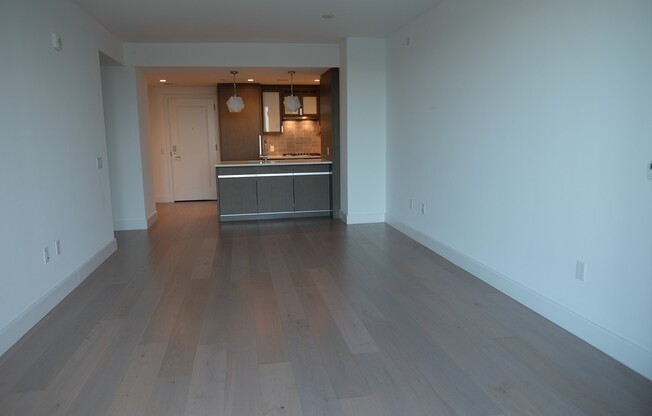 1 bed, 1 bath, 795 sqft, $3,950, Unit 7H