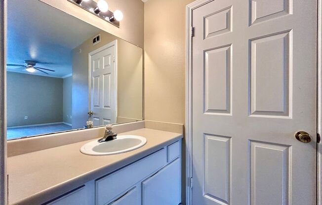 2 beds, 2 baths, $2,299, Unit UNIT 214