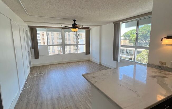 A/C. Two Parking Stalls. Swimming Pool. Pet Friendly. (RRLLC)