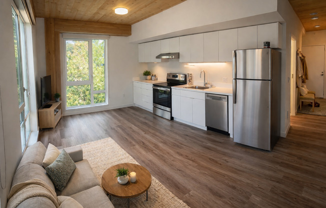 1 bed, 1 bath, 518 sqft, $1,898, Unit 305