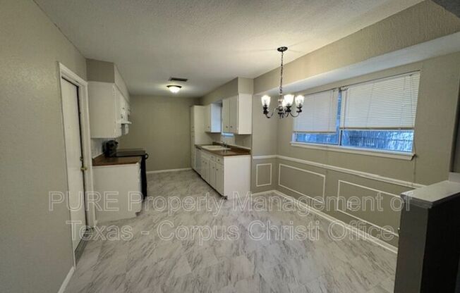 4622 NEWBURY LN