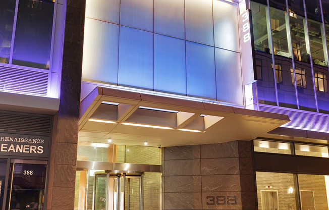 2 beds, 2 baths, 1,141 sqft, $6,650, Unit 35G