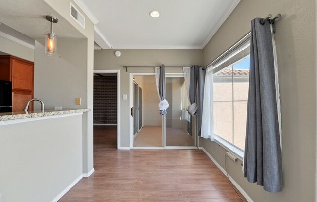 1 bed, 1 bath, $1,395, Unit UNIT 2075