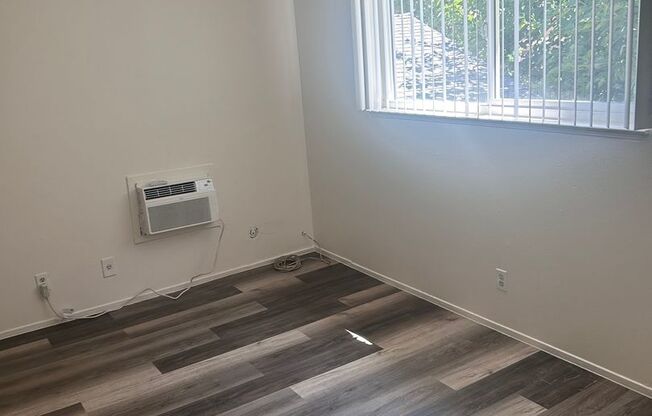 4850 - 4860 KENTFIELD