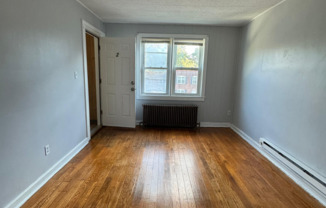 1 bed, 1 bath, $1,100, Unit 4110 Audrey Ave - Unit 2