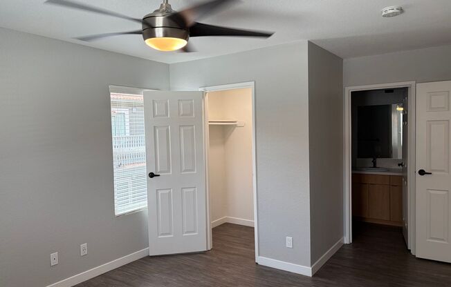 2 beds, 2 baths, 986 sqft, $2,750, Unit 698