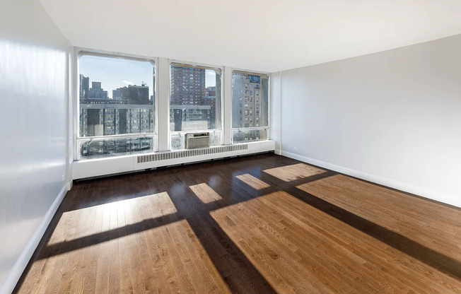 Studio, 1 bath, $3,450, Unit 14F