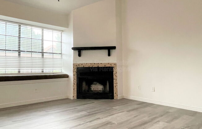 3 beds, 2 baths, 1,203 sqft, $1,795, Unit 1