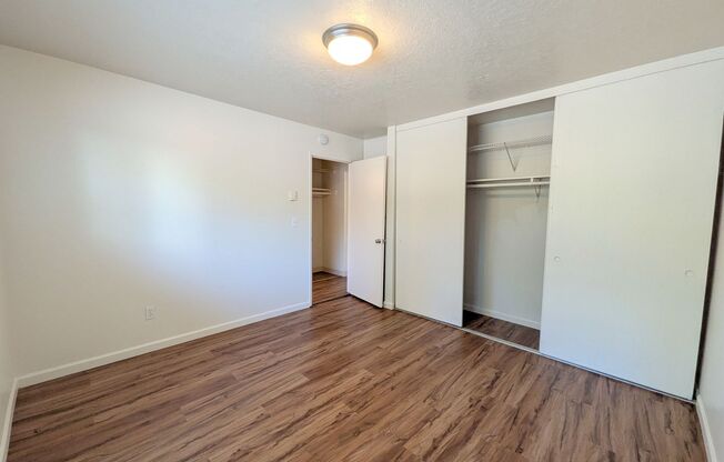 1 bed, 1 bath, 650 sqft, $1,160, Unit 3515-14