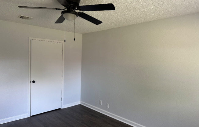 5524 LOCHMOOR
