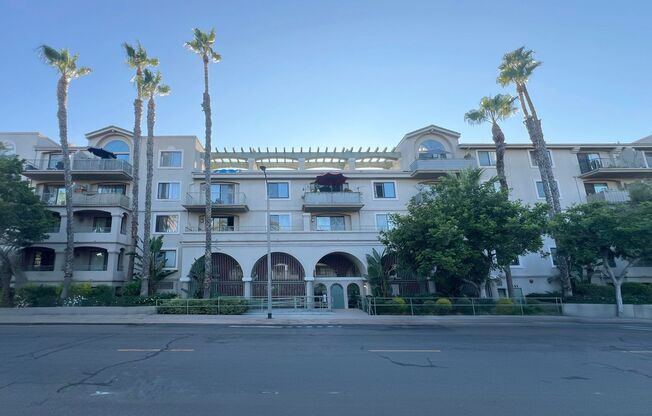 **555 Maine Ave #304 Long Beach** 3 bedroom 2 bath condo less than 5 miles from the beach