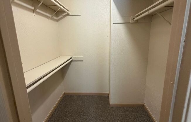 1 bed, 1 bath, 682 sqft, $905, Unit 413
