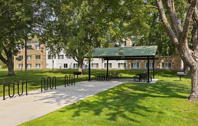 Silver Lake Apartments in New Brighton, MN