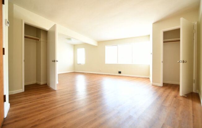 1p712 - 604 Brooklyn Avenue