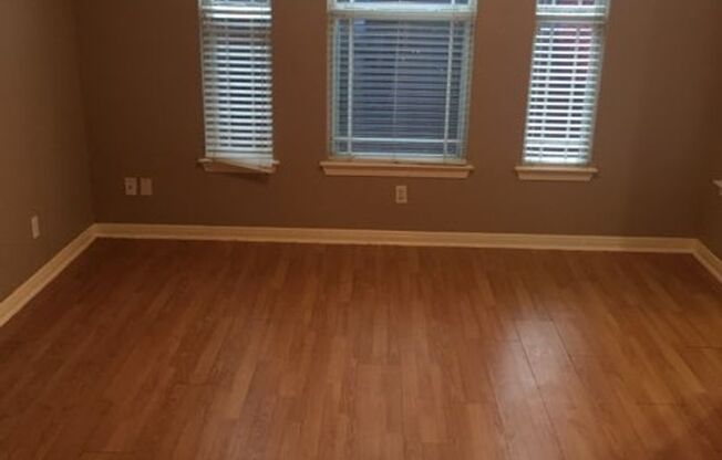 3 beds, 2.5 baths, 1,824 sqft, $2,600, Unit 524 ALCALDE ST