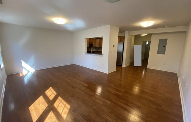 391 Pleasant St Unit 301