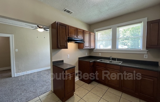 1186 RAYNER
