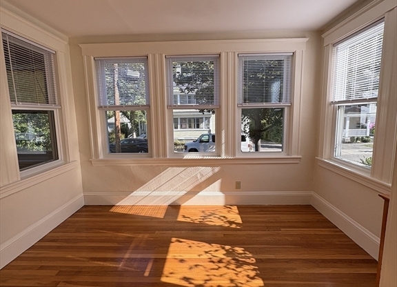 100 WARWICK RD