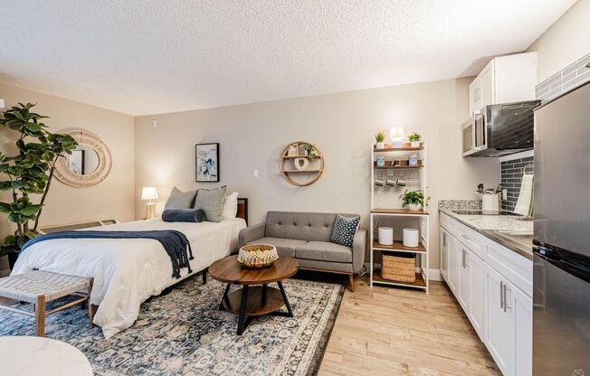 Studio, 1 bath, 364 sqft, $815, Unit 5263 (2401)