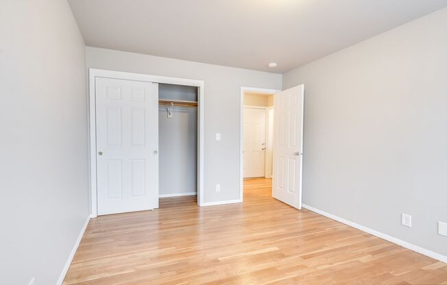 1 bed, 1 bath, 550 sqft, $999, Unit 1629-12