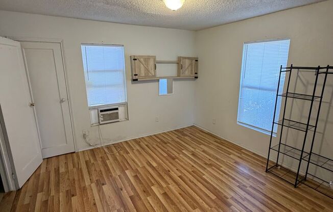 For Rent – 1 Bed / 1 Bath House in Fort Worth