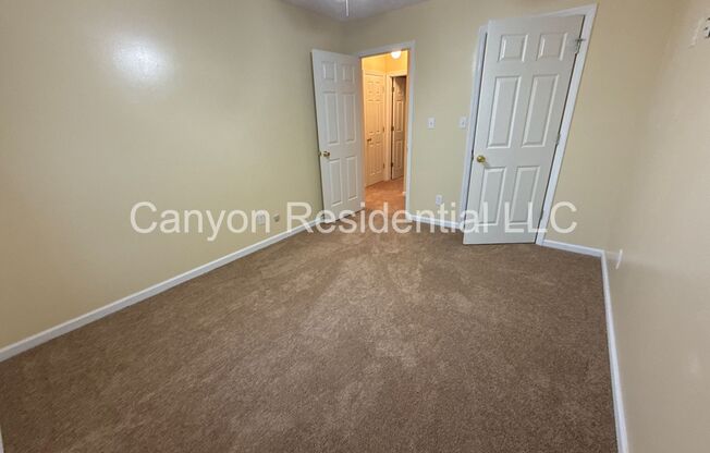 3 beds, 2 baths, $1,710