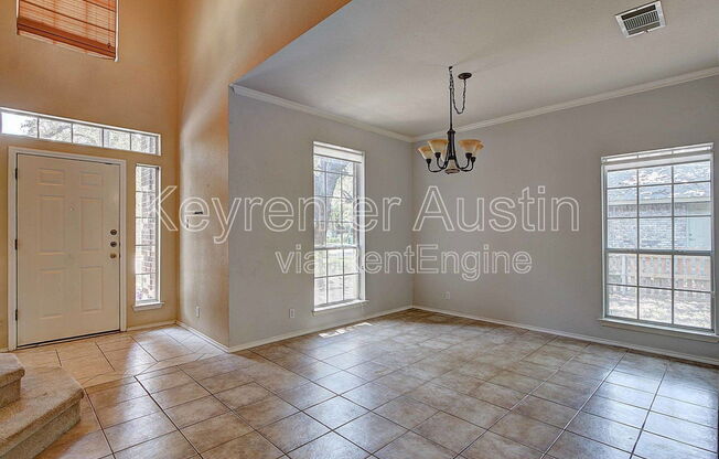 1708 WOODS BLVD