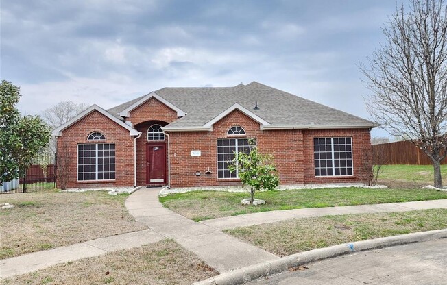6701 CHRISTINA LN