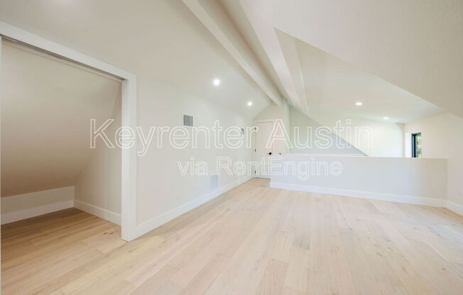 3 beds, 2.5 baths, 2,201 sqft, $2,950, Unit A