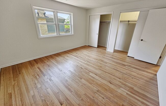 3 beds, 2 baths, $3,295, Unit 502