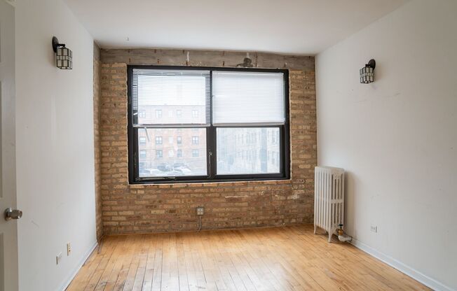 1 bed, 1 bath, 465 sqft, $1,650, Unit 4630-2D