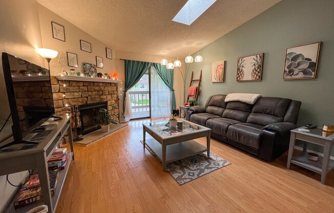 8225 Fairmount Dr. #5-207