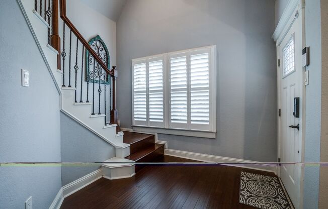BEAUTIFULLY UPDATED TUDOR on a quiet tree-lined Lakewood street!