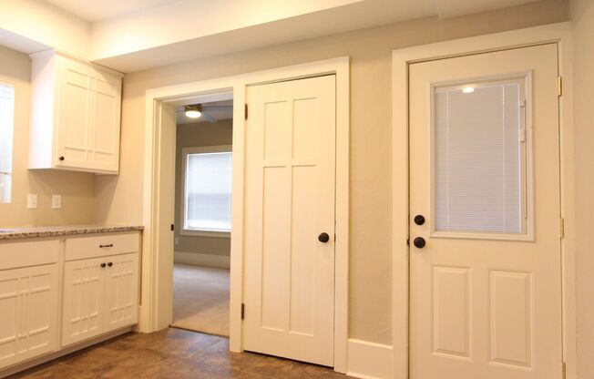 Linwood Apartments