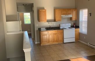 1 bed, 1 bath, $895, Unit 3rd Floor