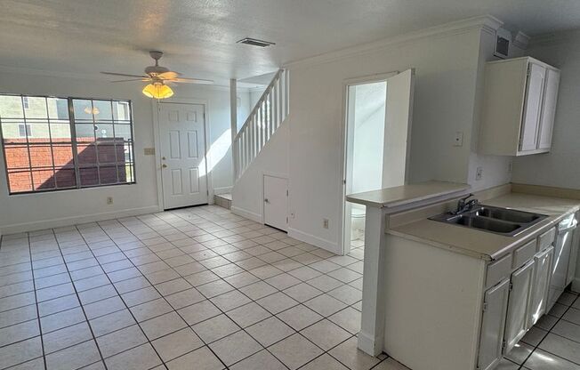 2 beds, 2 baths, $1,395, Unit # 284