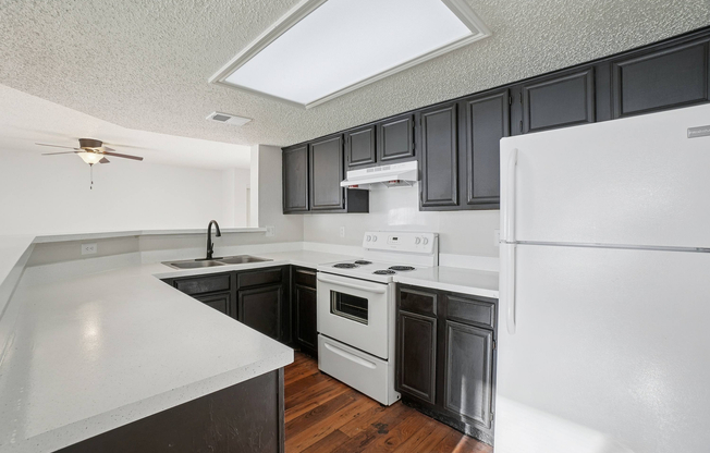 17-print-Childress Ave 65102 & 33103-S1601-017 compressed