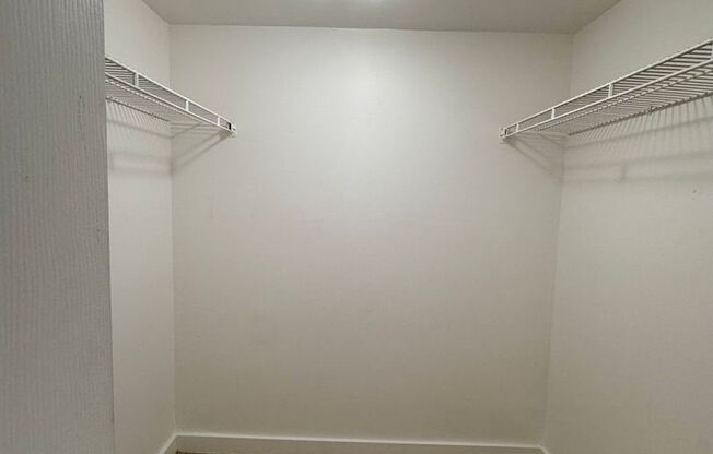 3 beds, 2 baths, 1,205 sqft, $2,075, Unit 003