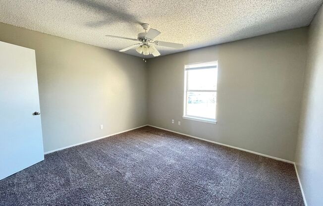 1 bed, 1 bath, 670 sqft, $805, Unit 316