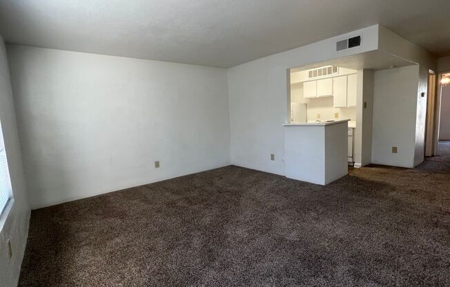 1 bed, 1 bath, 640 sqft, $885, Unit 1502