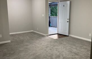 2 beds, 1 bath, 825 sqft, $1,250, Unit 1015-4