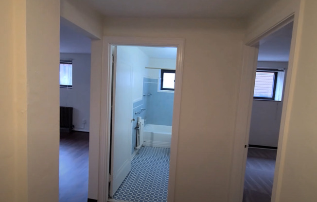 1 bed, 1 bath, 1 sqft, $925, Unit PRI - 7