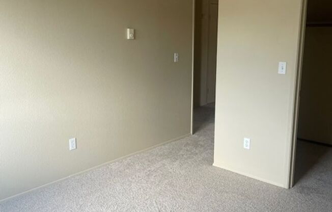 Beautiful top floor 2 bedroom, 2 bath in Burien with so much to offer! Check it out today!