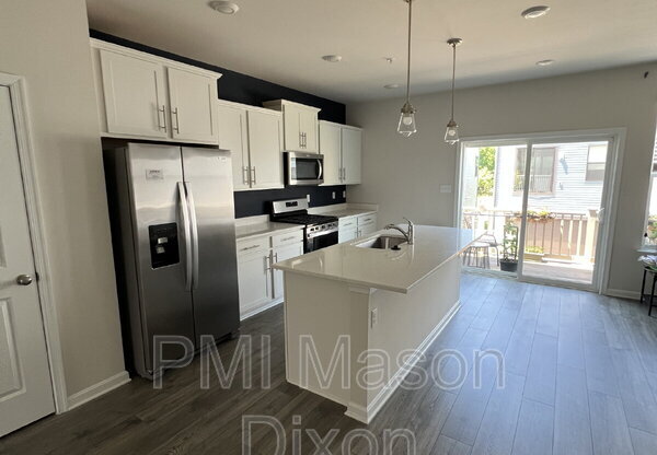 4311 LAPLATA AVE