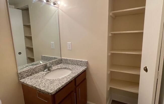 1 bed, 1 bath, 745 sqft, $1,650, Unit 14202 #202