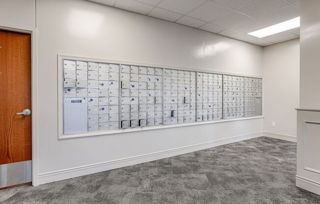 Studio, 1 bath, 329 sqft, $695, Unit 433