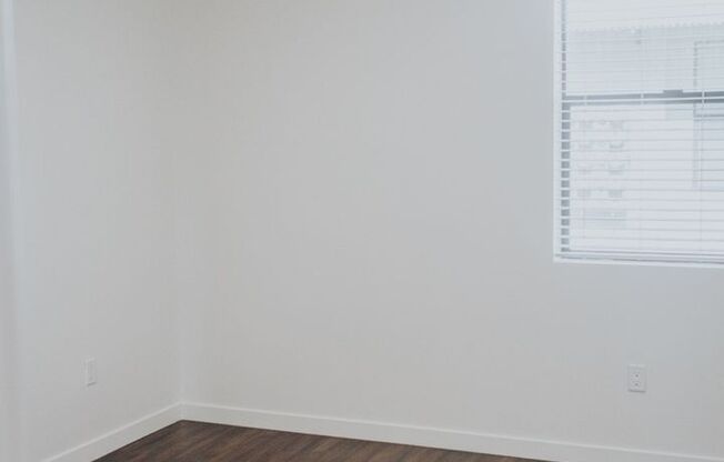 2 beds, 2 baths, 1,085 sqft, $2,110, Unit R102