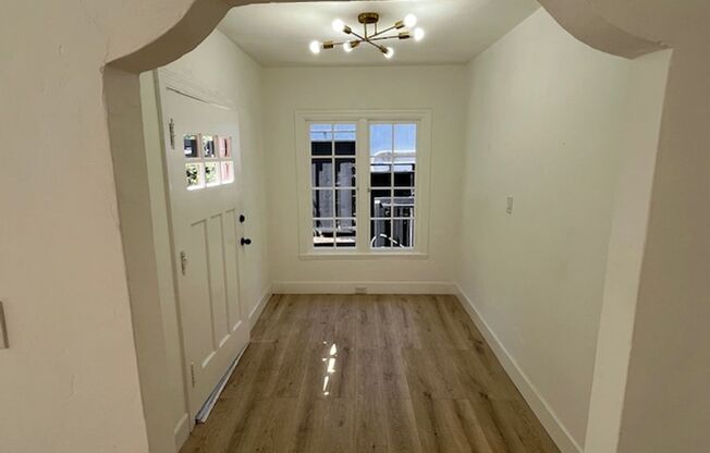 Renovated 5 Bedroom Home Near Montclair Village