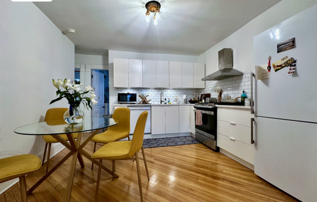 22 LINDEN ST