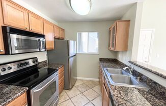 1 bed, 1 bath, $2,300